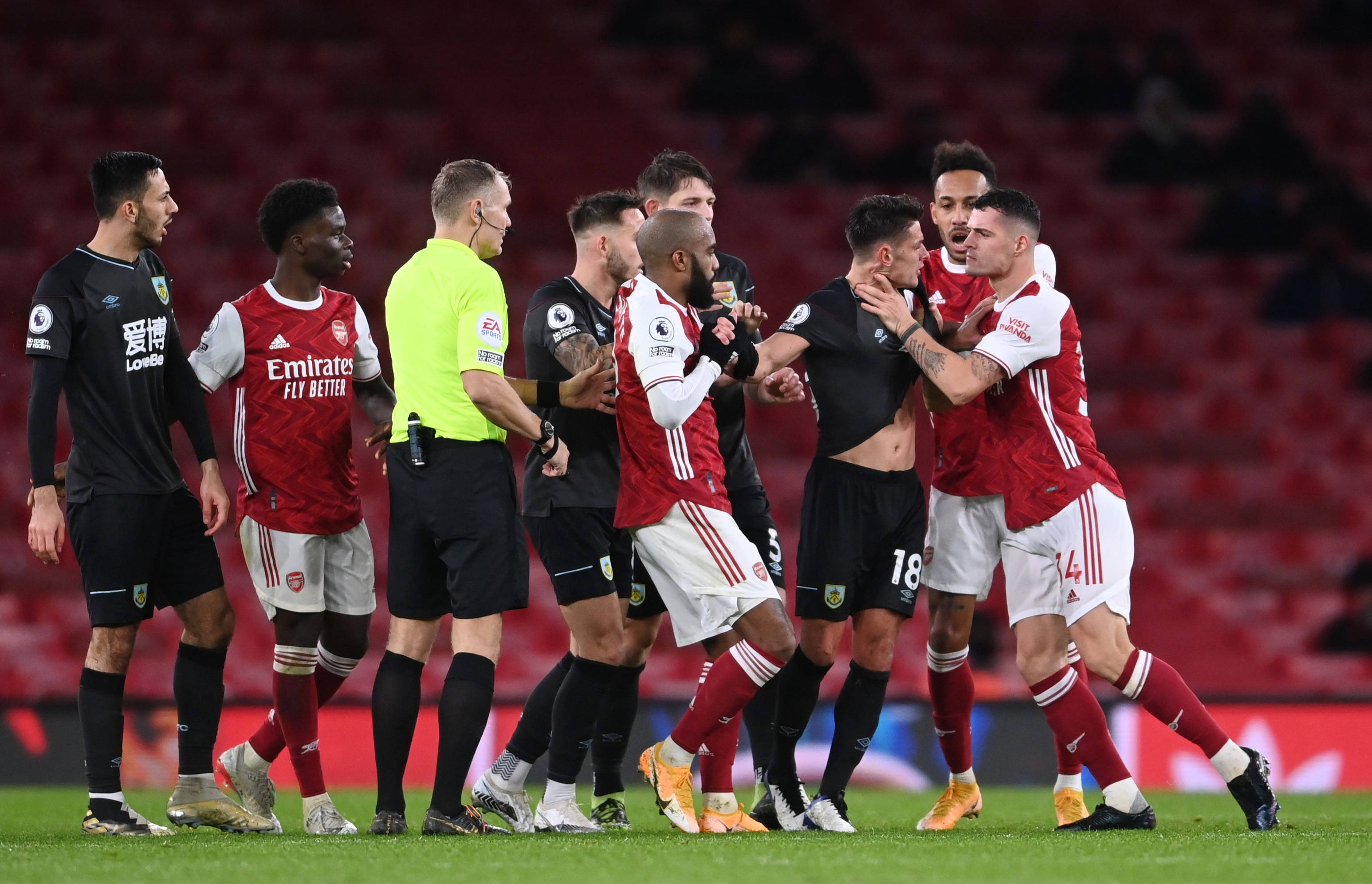 使比赛在宣 使比赛在宣