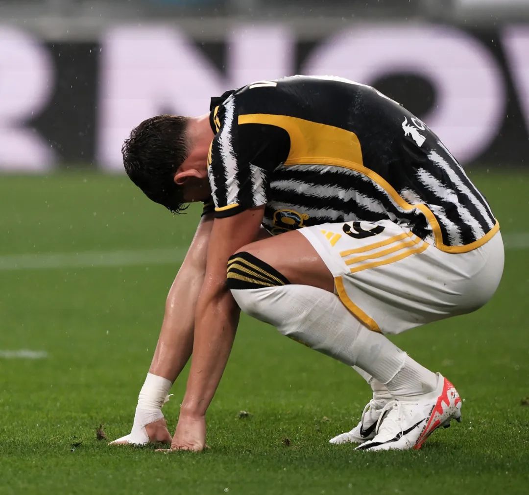 NBA战报：爱德华兹44分，森林狼149-142加时击败鹈鹕（爱德华兹轰下44分，森林狼加时149-142险胜鹈鹕）