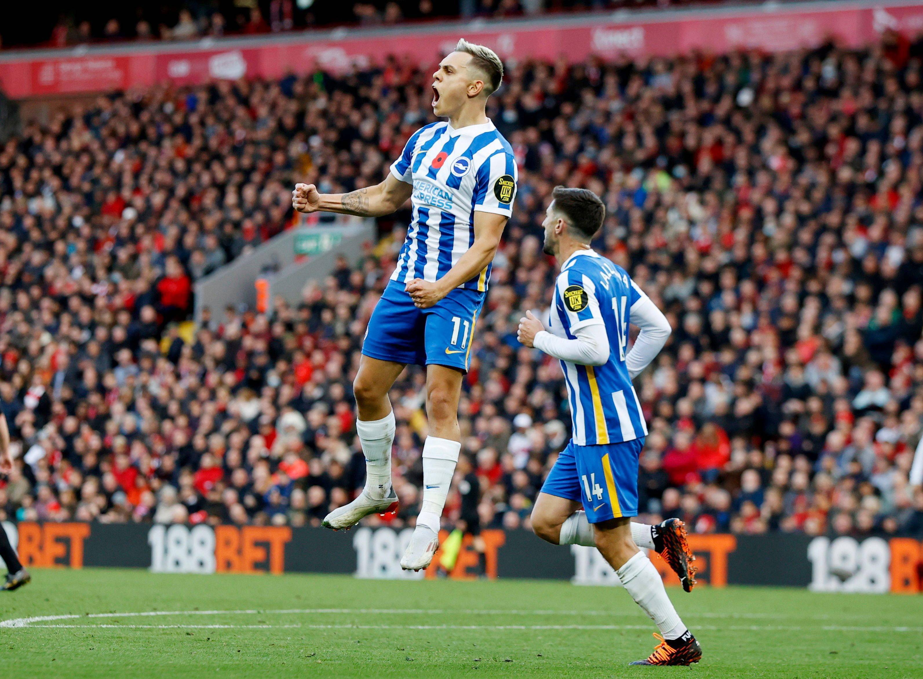 长江后浪推前浪！今日C罗两个纪录遭哈兰德姆巴佩赶超（新生代崛起！哈兰德、姆巴佩今日双双超越C罗两项纪录）